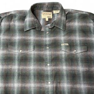 Powder River Outfitter Green and Gray Plaid Long Sleeve Shirt Size XL
